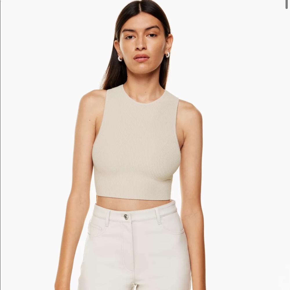 Aritzia Babaton Sculpt Knit Racer Cropped Tank
